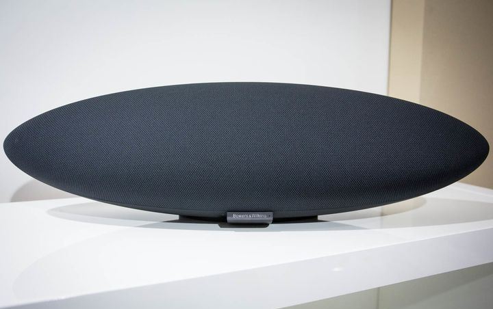 Bowers & Wilkins Zeppelin Air Review: Audio-Airship