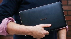 Review ASUS T300 Chi: Why are hybrids?