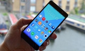 Excellent smartphone Honor 7 Review