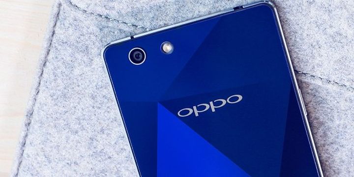 International sales new OPPO R1C start in April