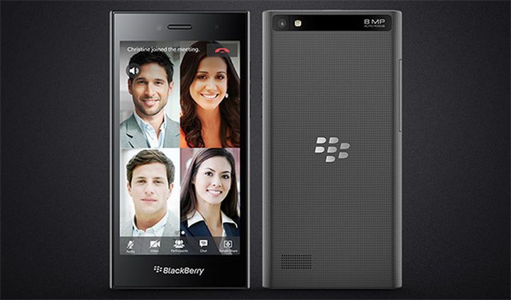 The new phone BlackBerry Leap presented at MWC 2015