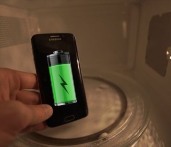 American charge Samsung Galaxy S6 in the microwave