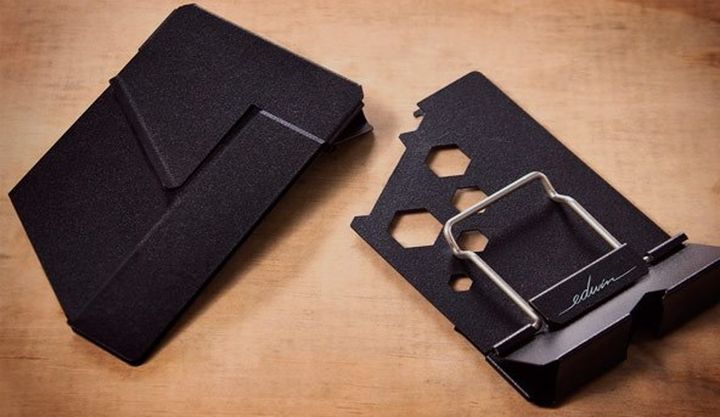 Hive Design introduced a compact wallet - based stationery clamp