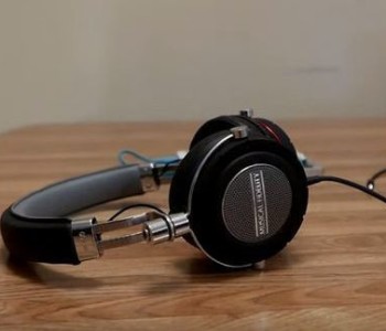 Stereo Headphone 2015: Musical Fidelity MF-200 Review