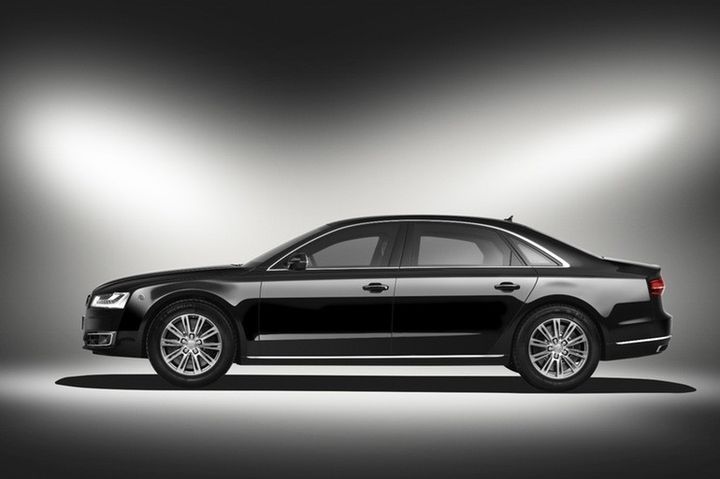 Audi has presented the armored sedan A8 L Security