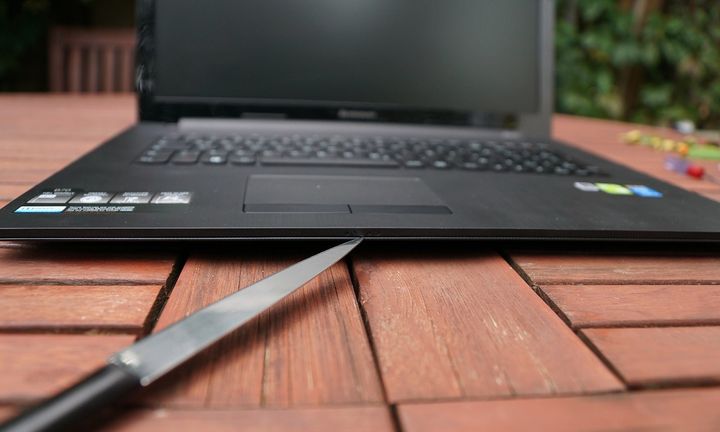 Laptop search Lenovo B 70-80 Review