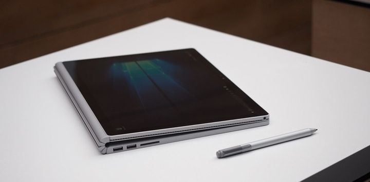 Microsoft introduced laptop Surface Book