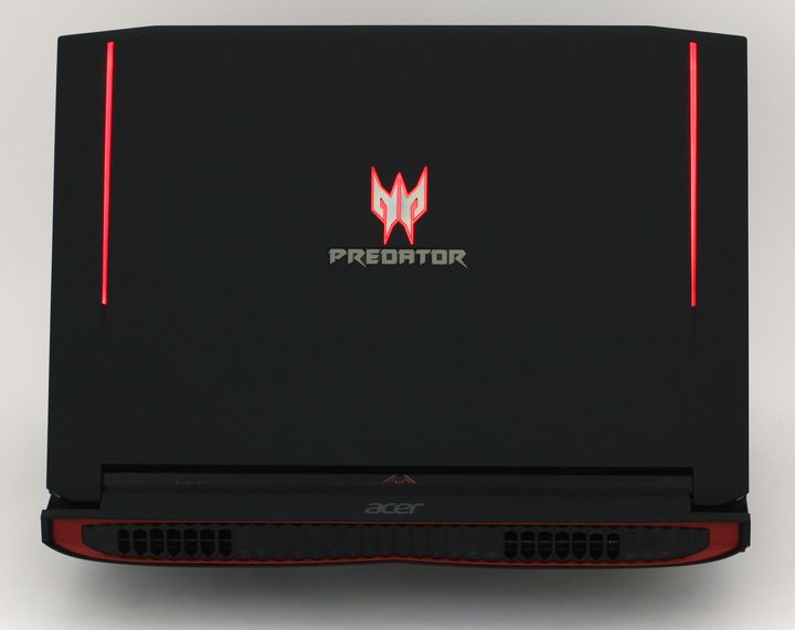 New best light gaming laptop Acer Predator 17 (G9-791)