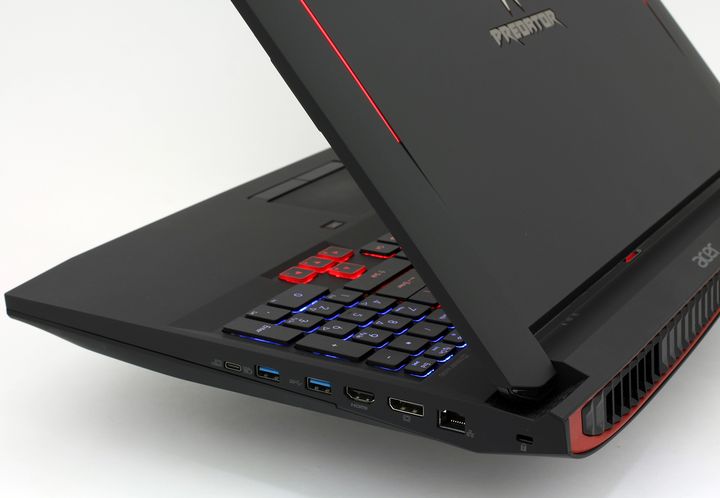 New best light gaming laptop Acer Predator 17 (G9-791)