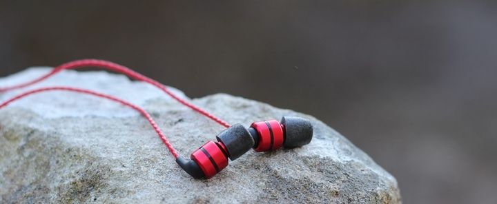 New types of earphones SoundMAGIC E80 Review