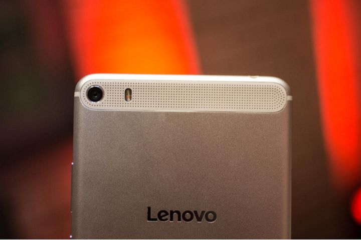 Review define phablet Lenovo PHAB Plus