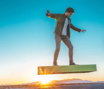 Flying skate ArcaBoard showed on video