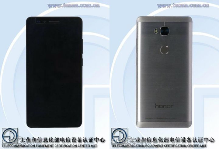 Top smartphone Huawei Honor 5X with 3 GB of RAM